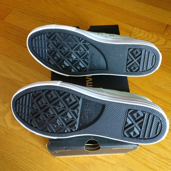 New with Box Mint Green Converse All Star Low Top Juniors Unisex 6 - Picture 6 of 10